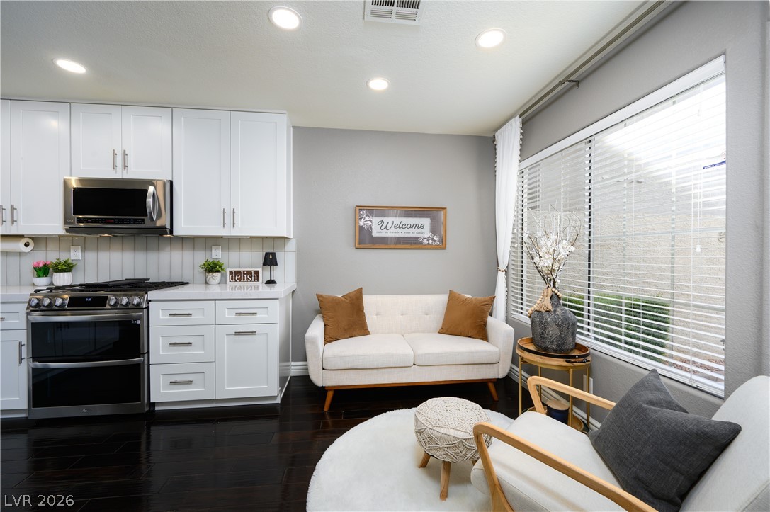 10228 Amber Hue Lane Las Vegas NV 89144
