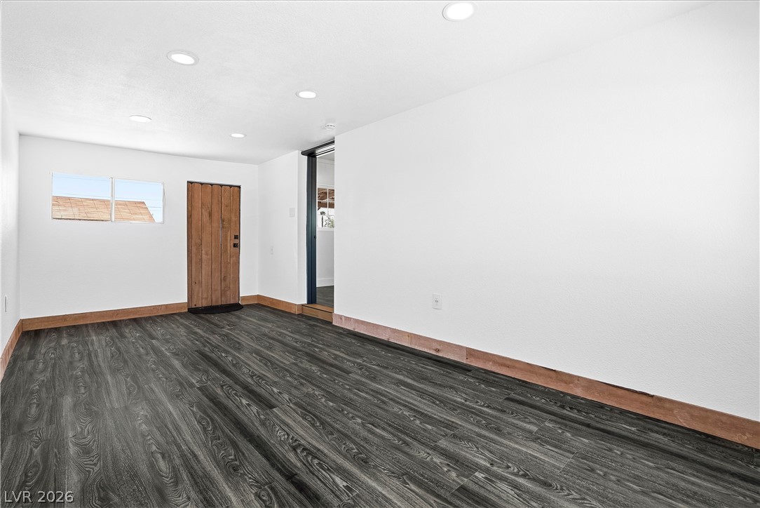 1809 Oakwood Avenue North Las Vegas NV 89030
