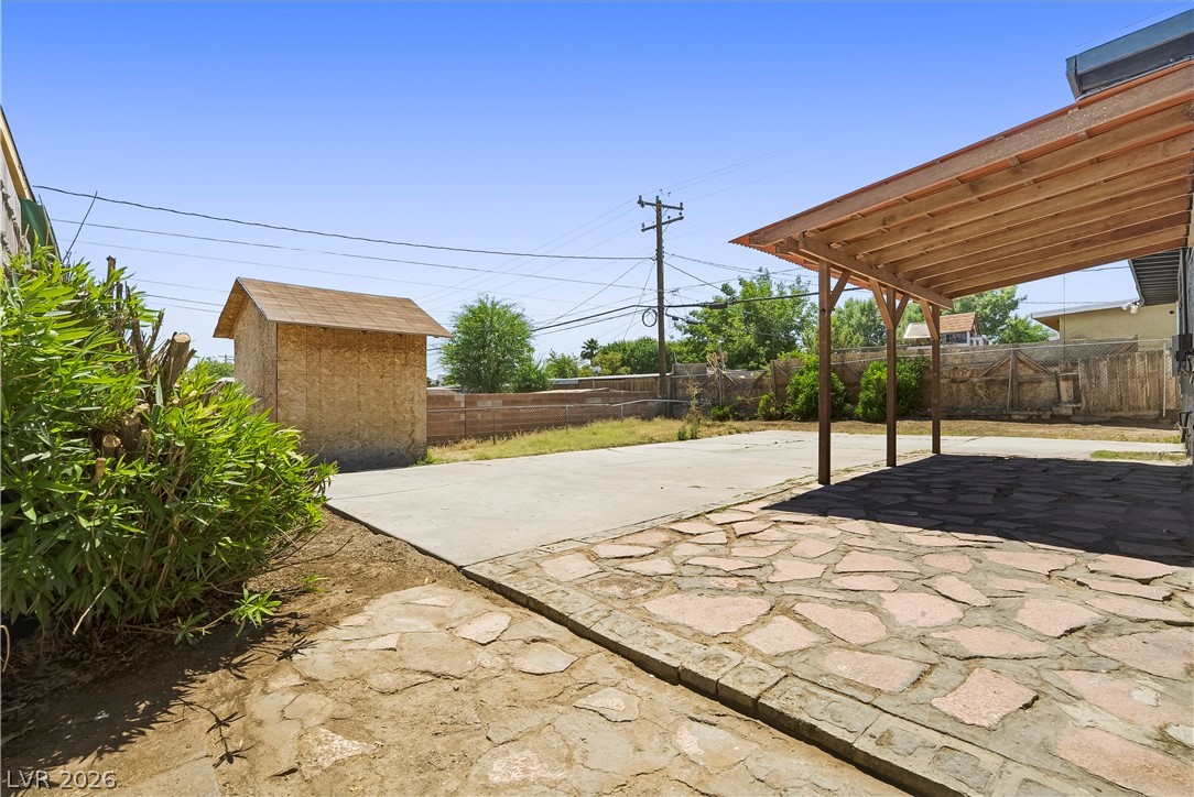 1809 Oakwood Avenue North Las Vegas NV 89030