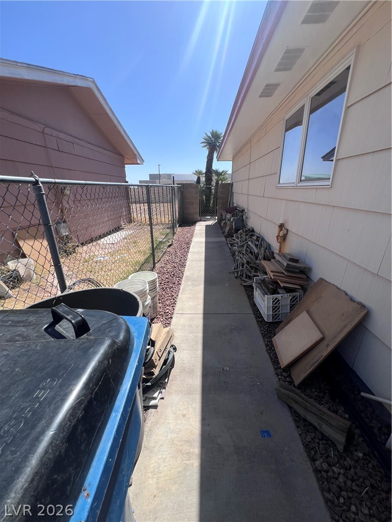 321 Lakehurst Road Las Vegas NV 89145