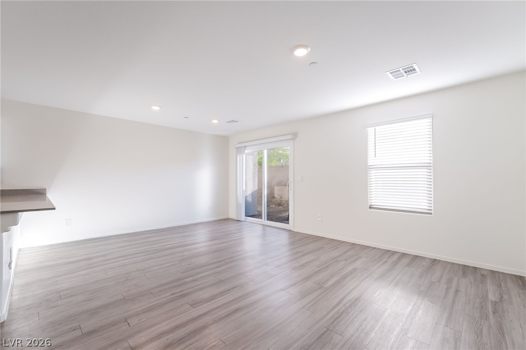 9935 Daffodil Hills Street Las Vegas NV 89141