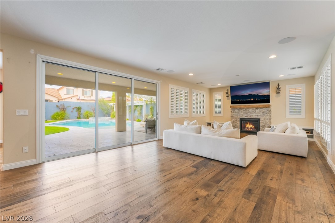 7323 Durand Park Street Las Vegas NV 89166