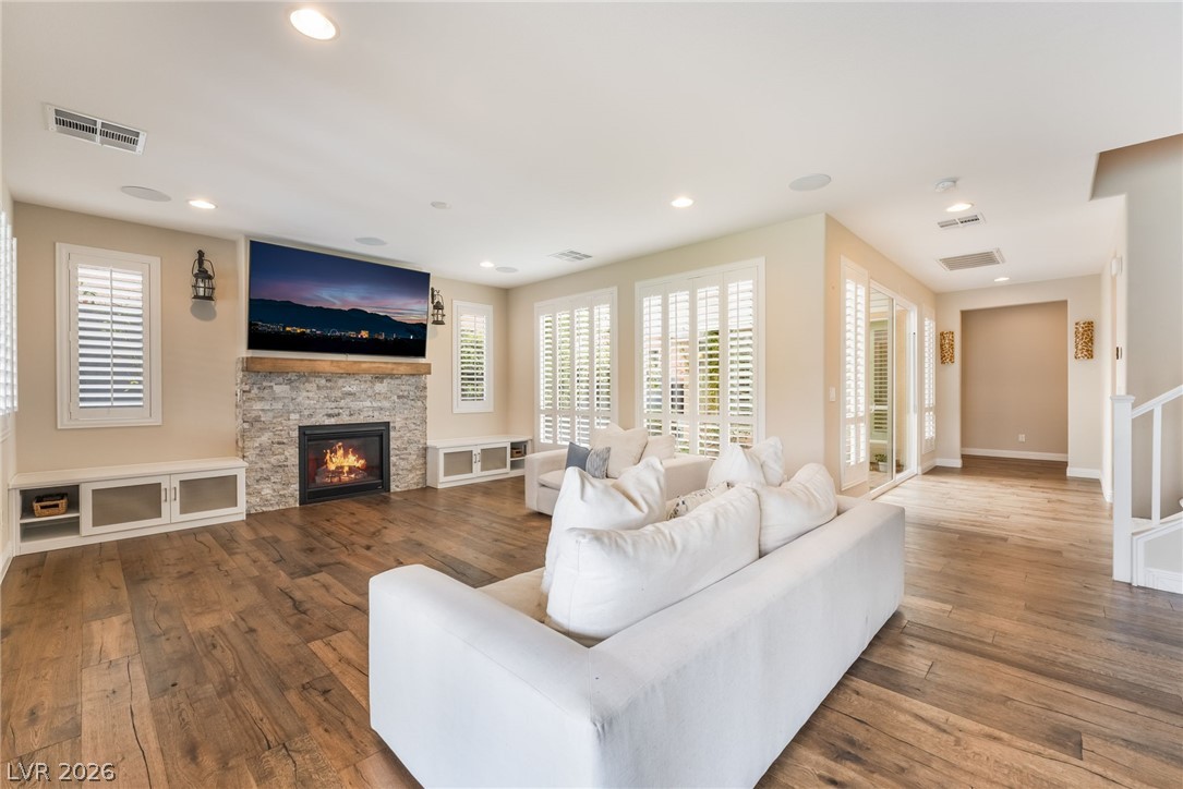7323 Durand Park Street Las Vegas NV 89166
