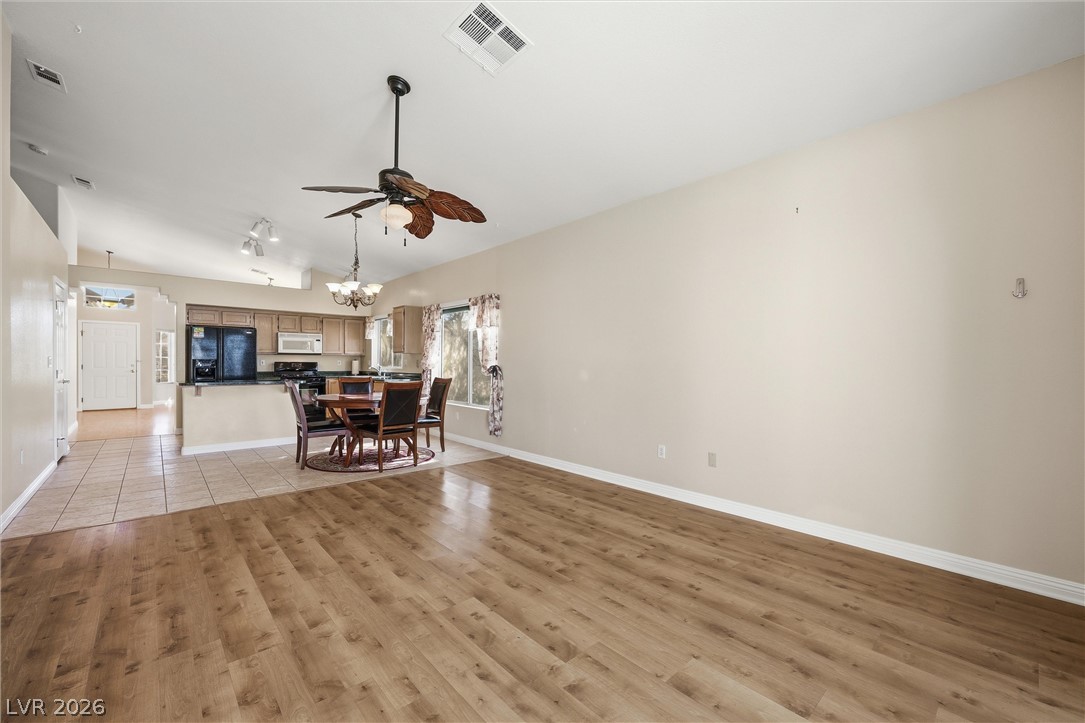 1521 Honey Vista Lane North Las Vegas NV 89032