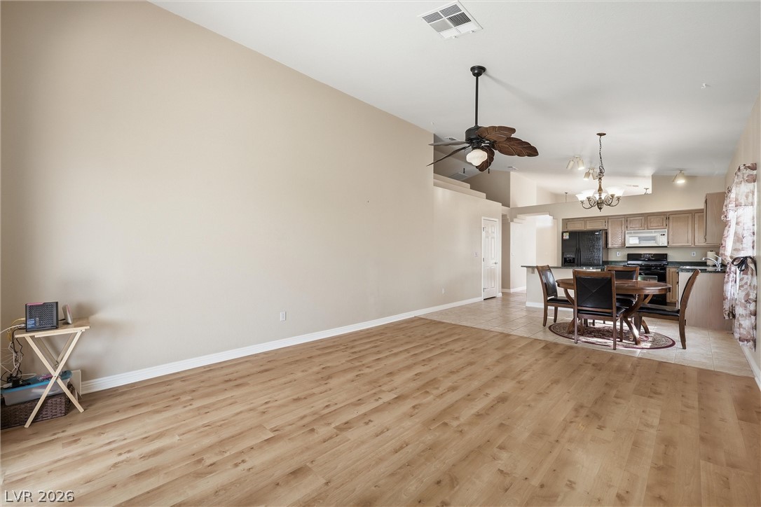 1521 Honey Vista Lane North Las Vegas NV 89032