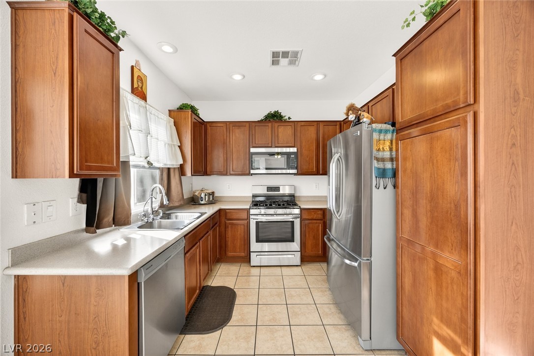8809 Cavern Peak Drive Las Vegas NV 89178