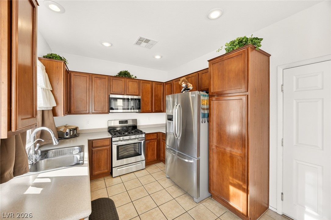8809 Cavern Peak Drive Las Vegas NV 89178