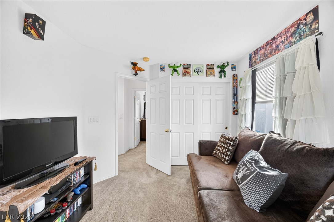 8809 Cavern Peak Drive Las Vegas NV 89178