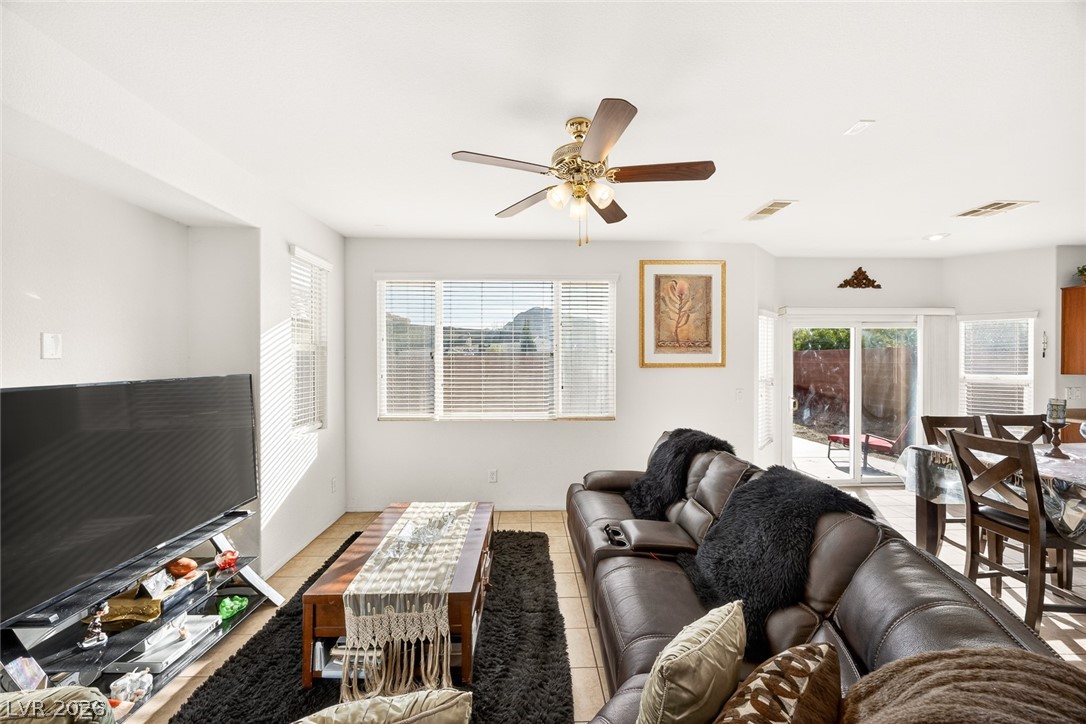 8809 Cavern Peak Drive Las Vegas NV 89178
