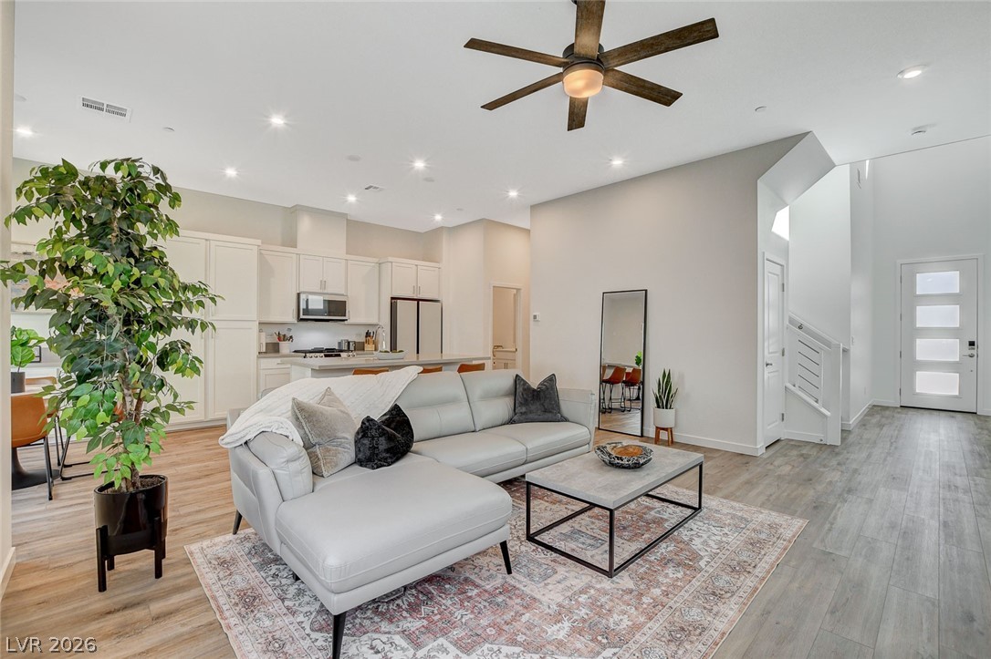3354 Via Strada Street Henderson NV 89044