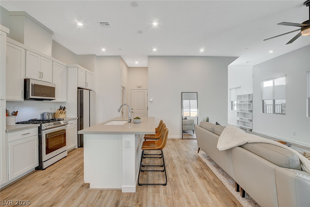 3354 Via Strada Street Henderson NV 89044