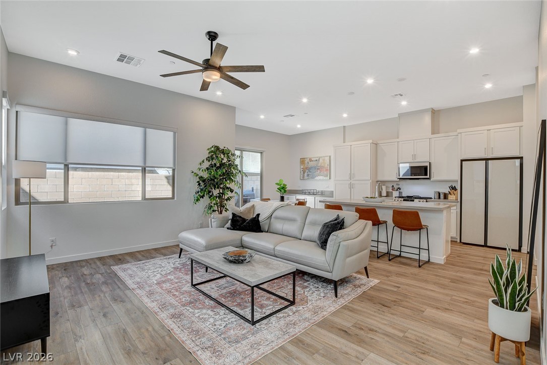 3354 Via Strada Street Henderson NV 89044
