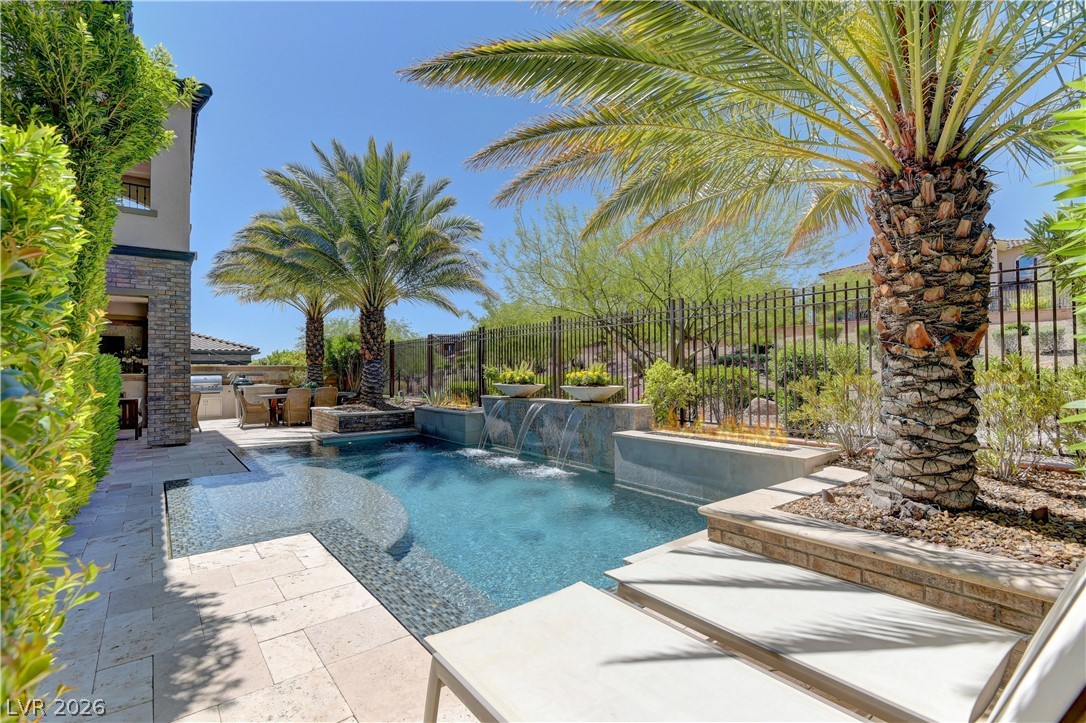 355 Nola Street Las Vegas NV 89138