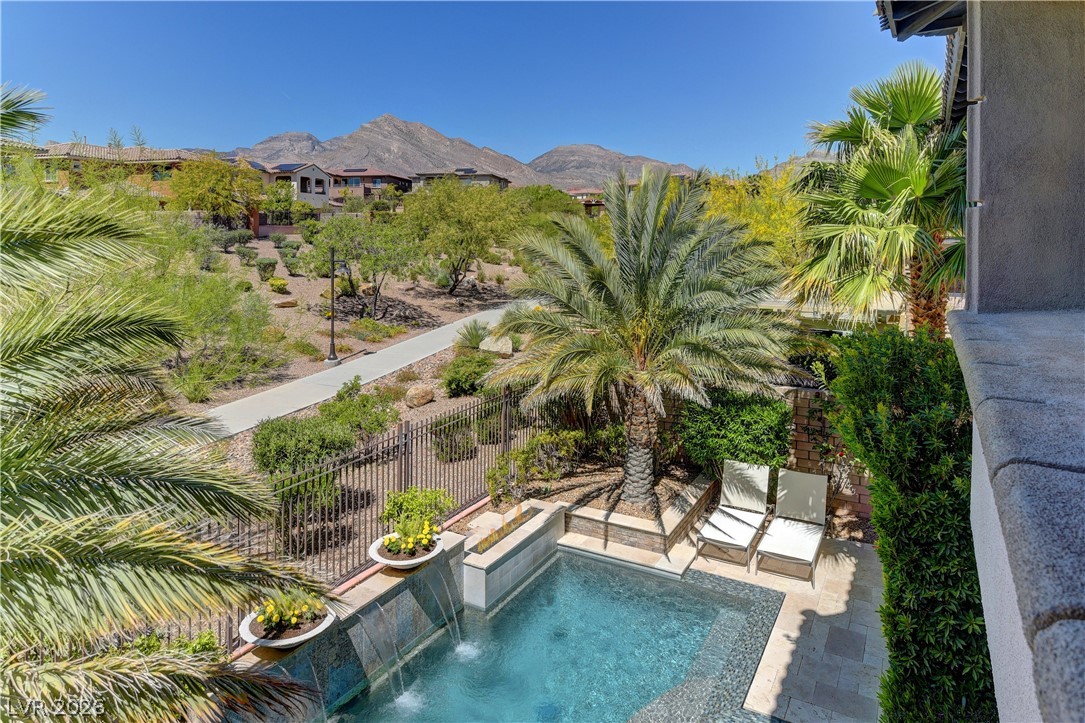 355 Nola Street Las Vegas NV 89138