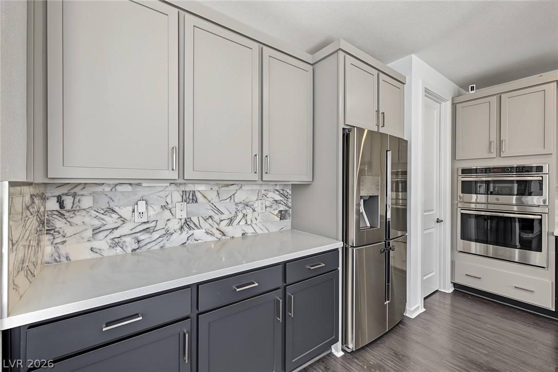 10261 Midnight Meteor Avenue Las Vegas NV 89166
