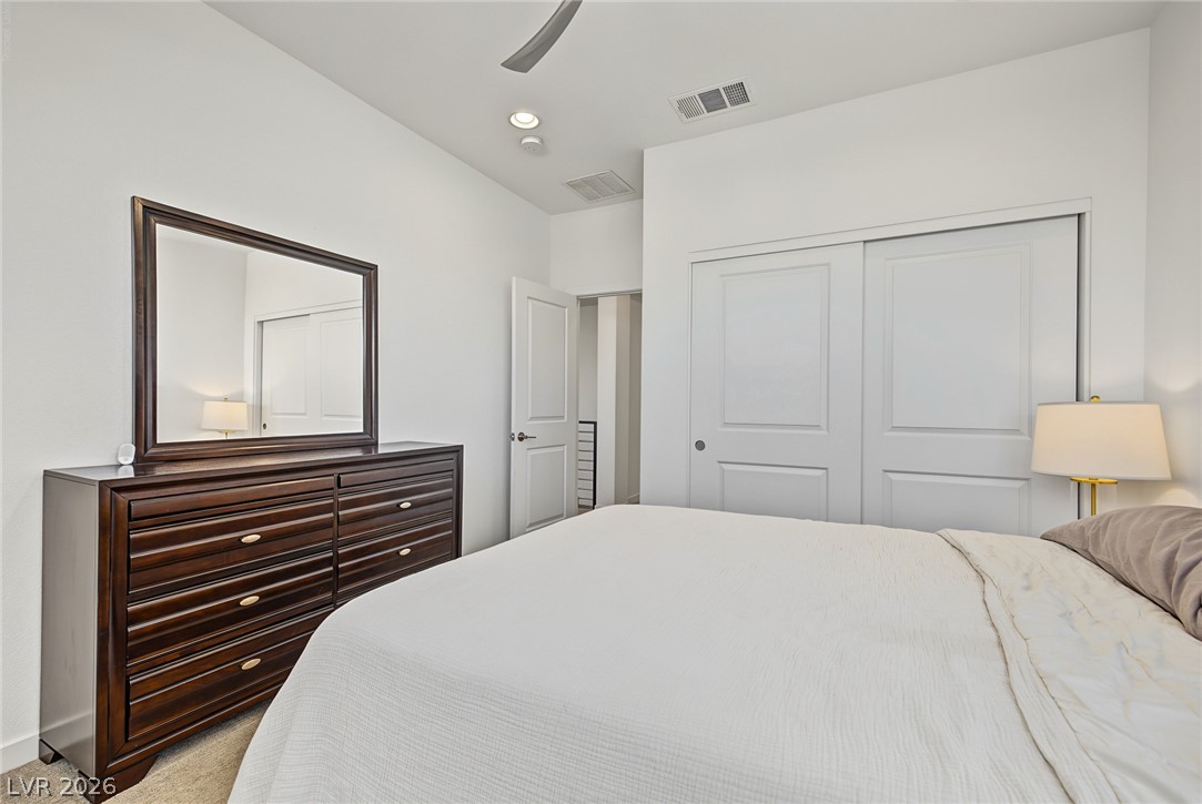 10261 Midnight Meteor Avenue Las Vegas NV 89166