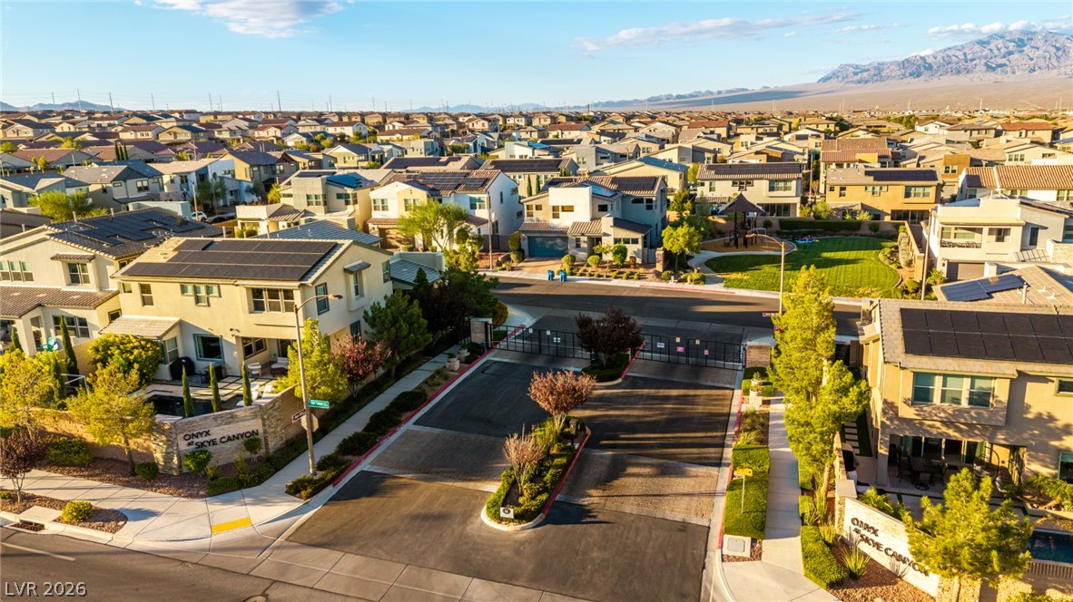 10261 Midnight Meteor Avenue Las Vegas NV 89166