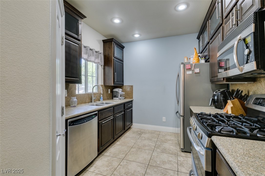 1110 Tuscan Sky Lane 2 Henderson NV 89002