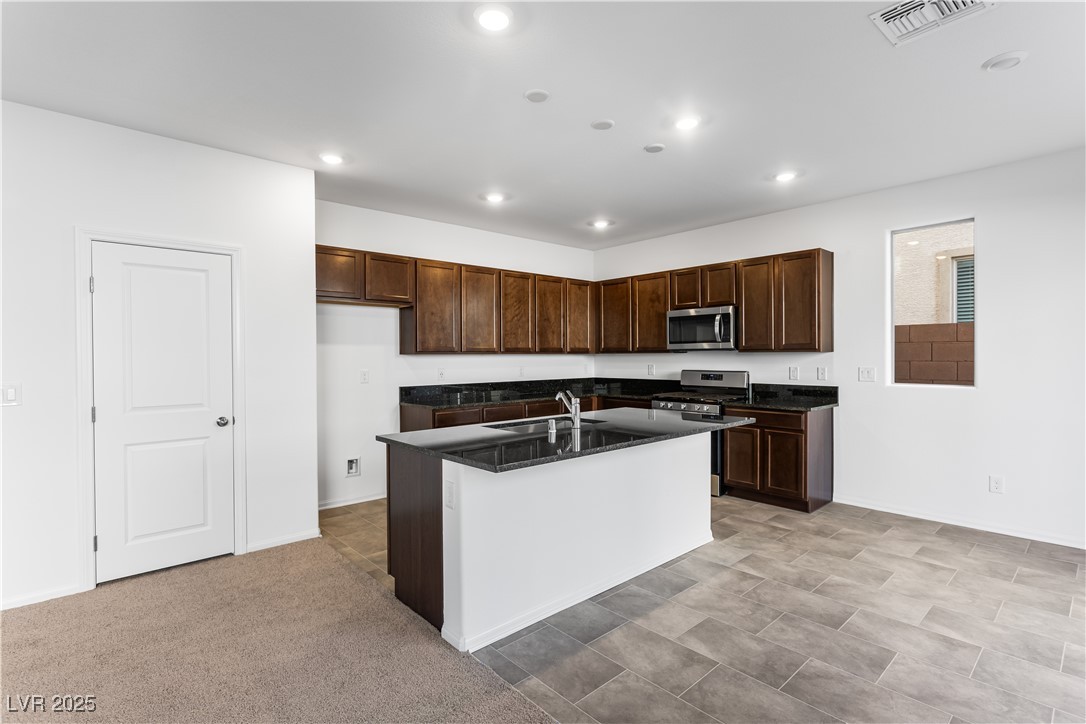 7482 Lodano Avenue Las Vegas NV 89113