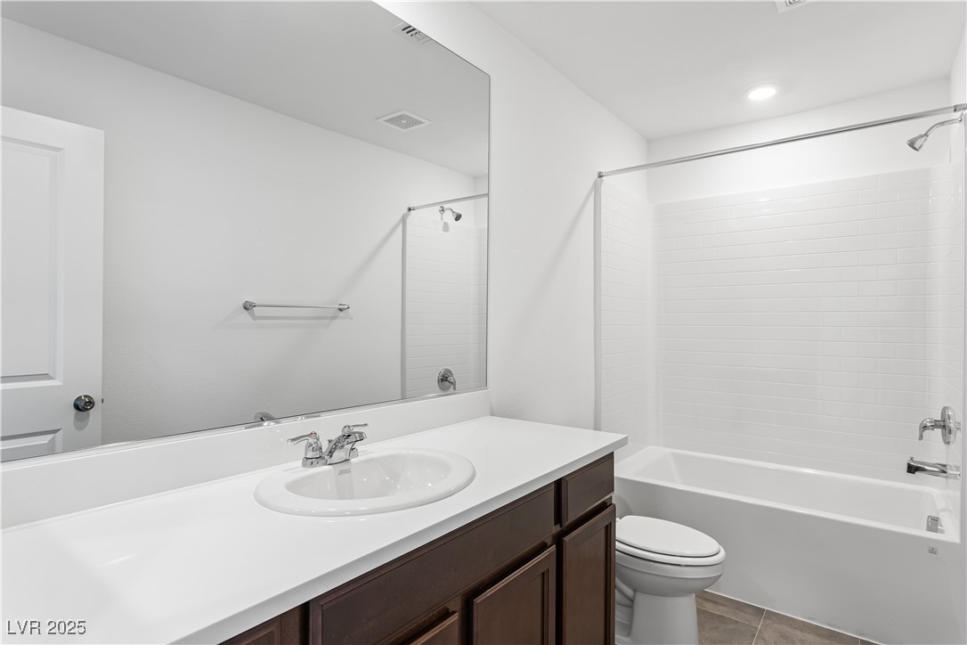 7482 Lodano Avenue Las Vegas NV 89113