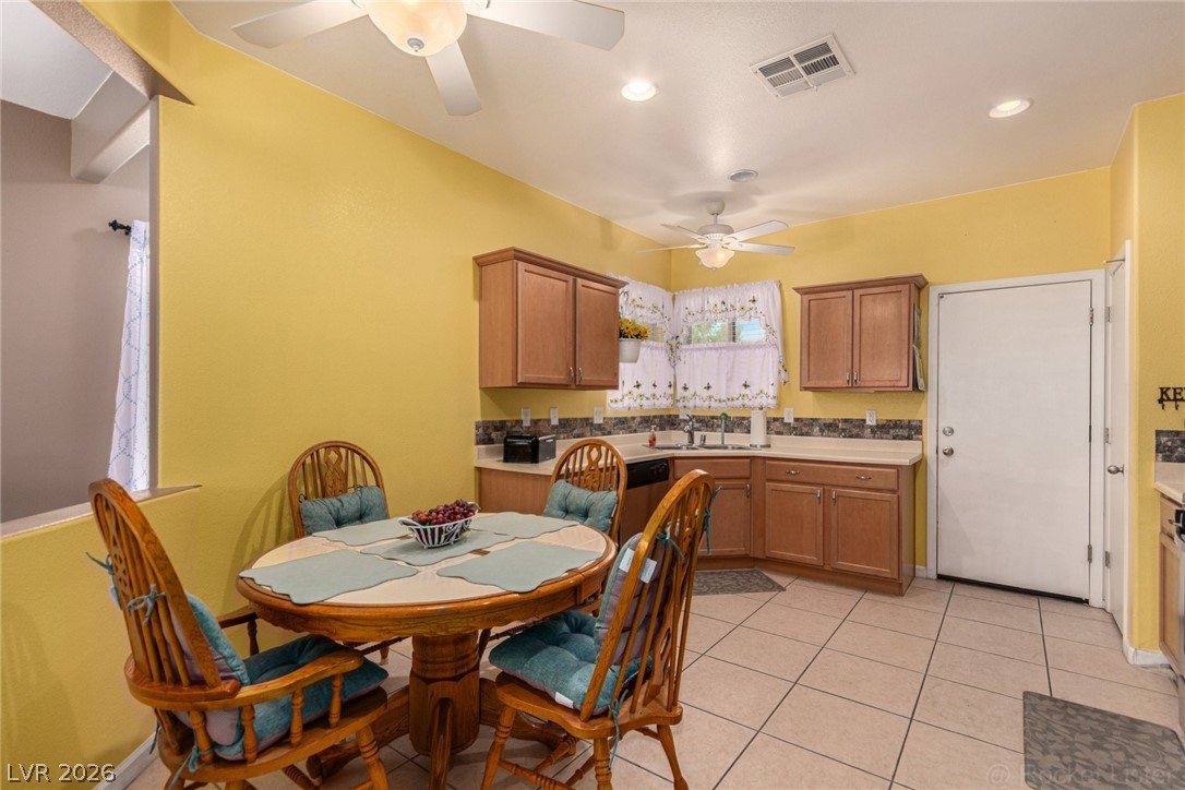 5911 Corbin Avenue Las Vegas NV 89122