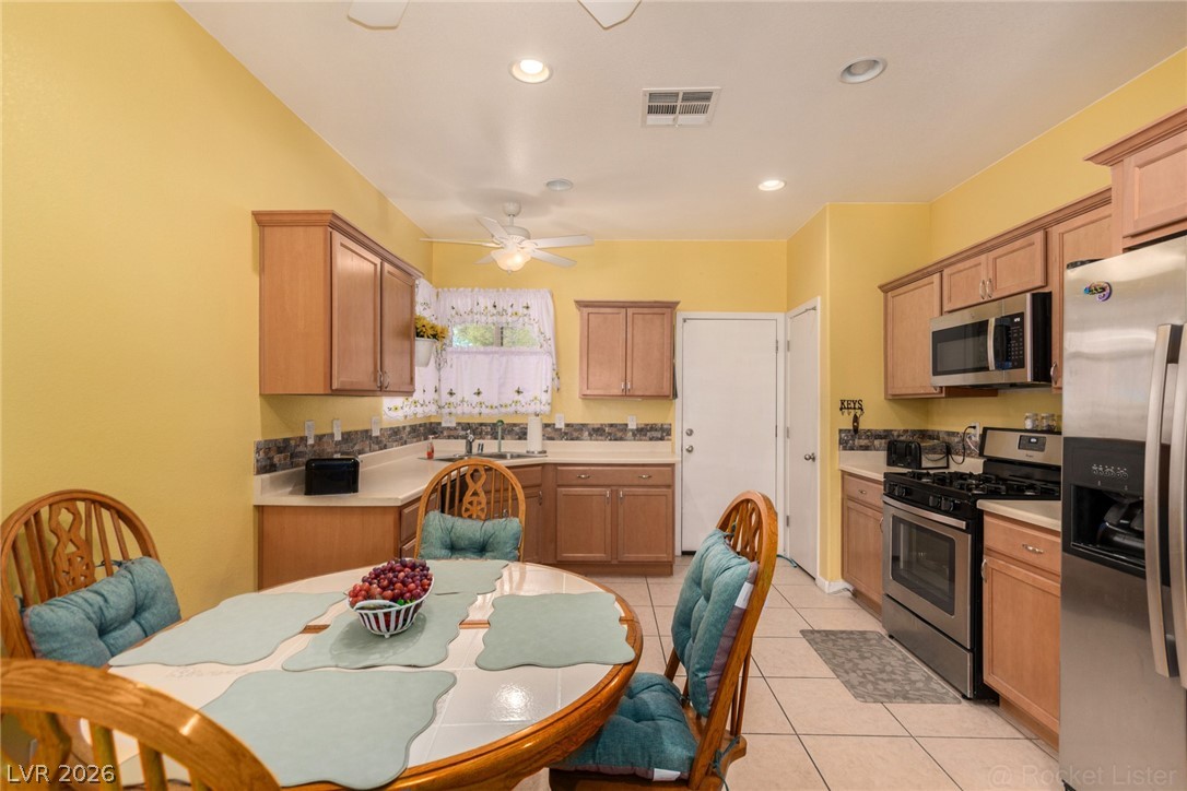 5911 Corbin Avenue Las Vegas NV 89122