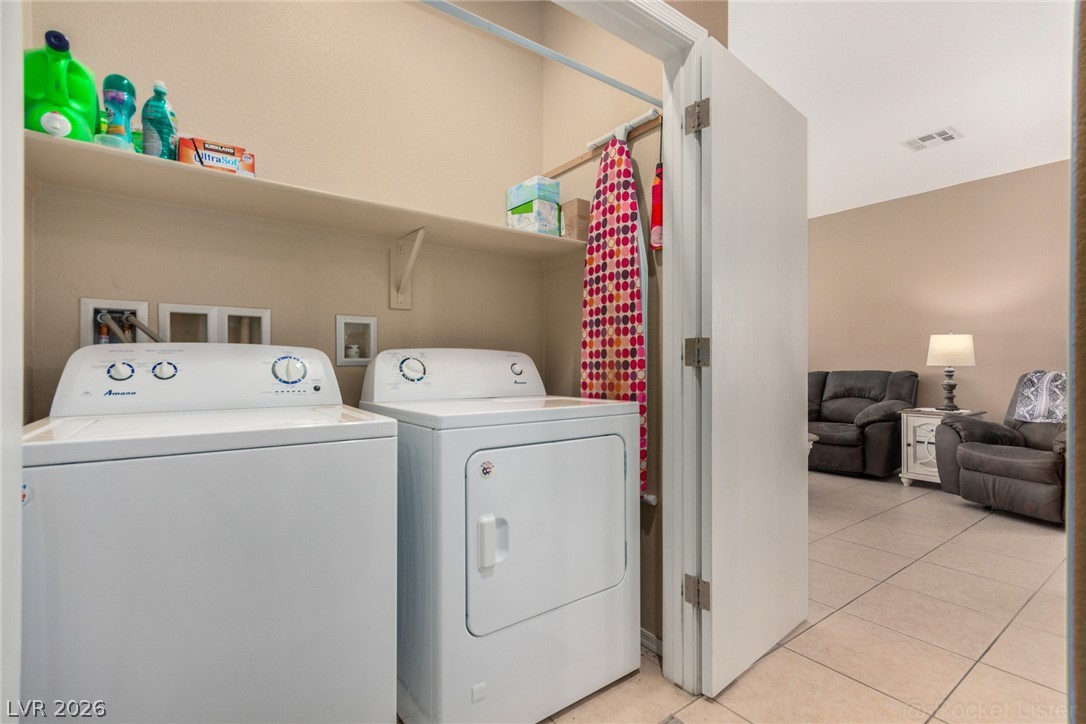 5911 Corbin Avenue Las Vegas NV 89122