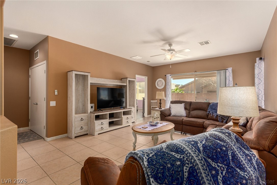 5911 Corbin Avenue Las Vegas NV 89122