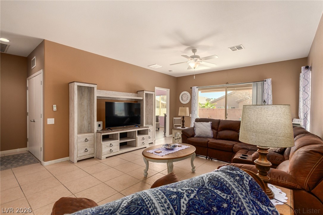 5911 Corbin Avenue Las Vegas NV 89122