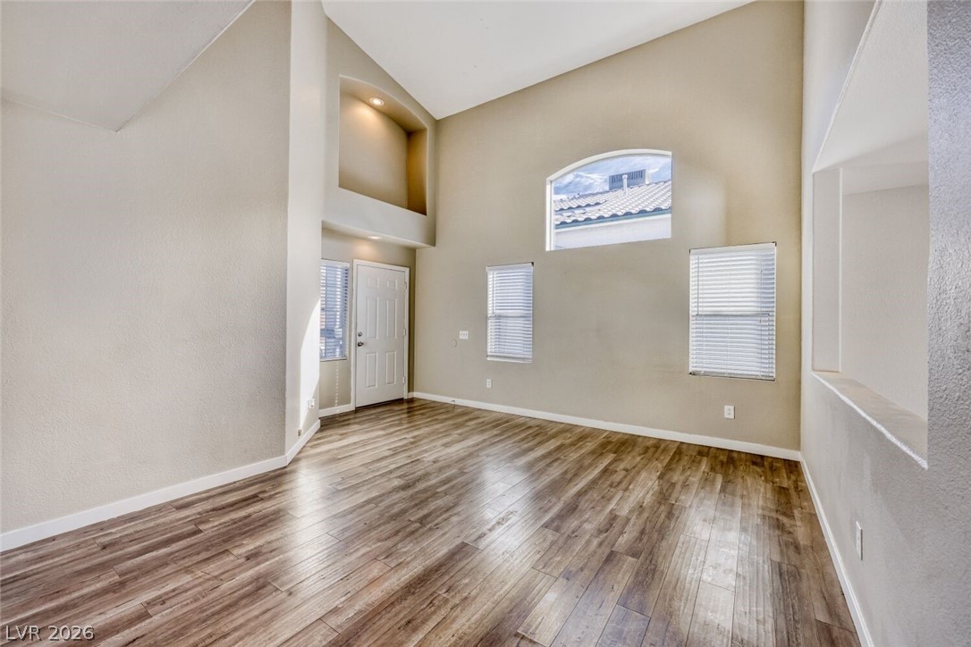 6045 North Peach Orchard Road Las Vegas NV 89142