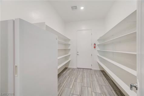 9938 Cambridge Brook Avenue Las Vegas NV 89149