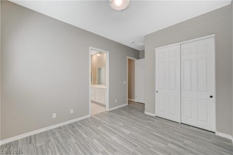 9938 Cambridge Brook Avenue Las Vegas NV 89149