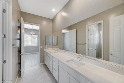 9938 Cambridge Brook Avenue Las Vegas NV 89149