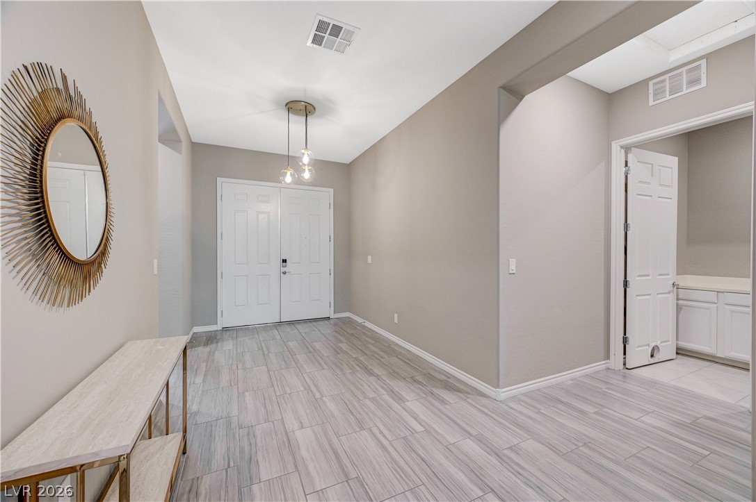 9938 Cambridge Brook Avenue Las Vegas NV 89149
