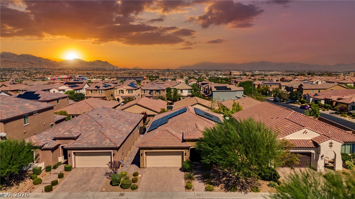 9476 Chandler Springs Avenue Las Vegas NV 89148