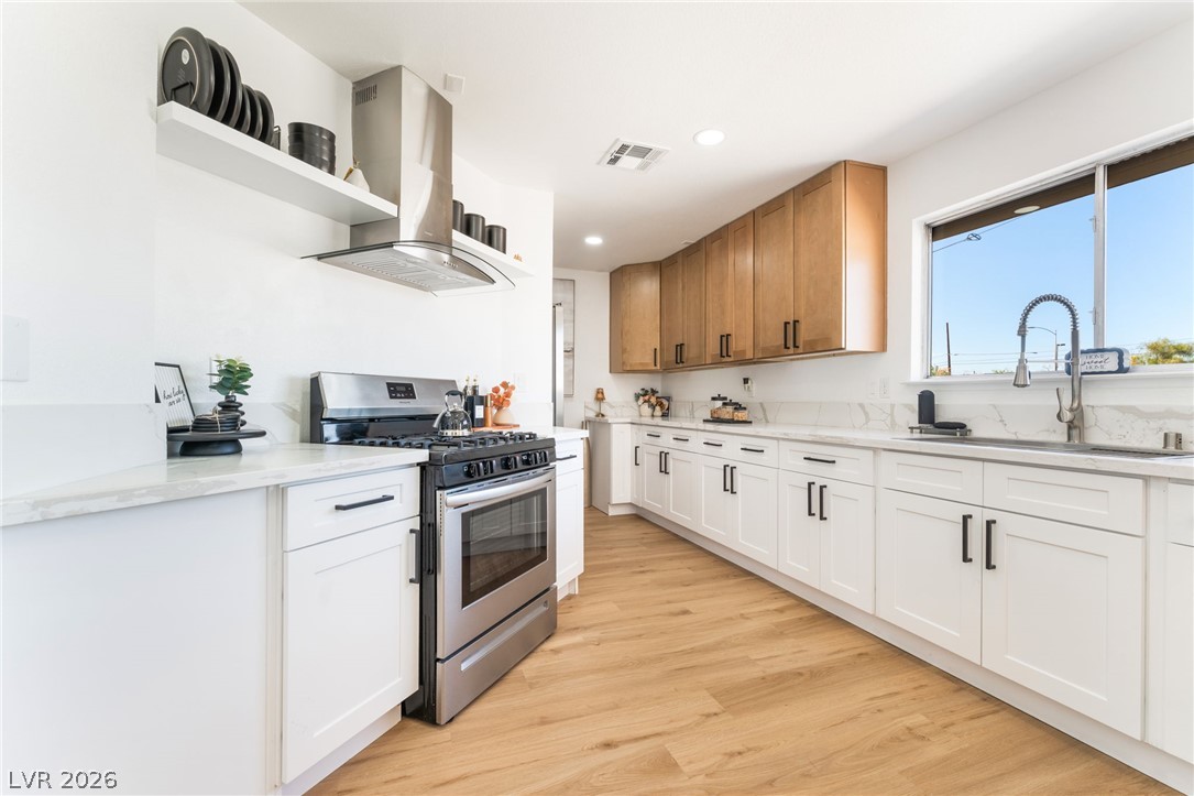 2396 Valley Drive Las Vegas NV 89108