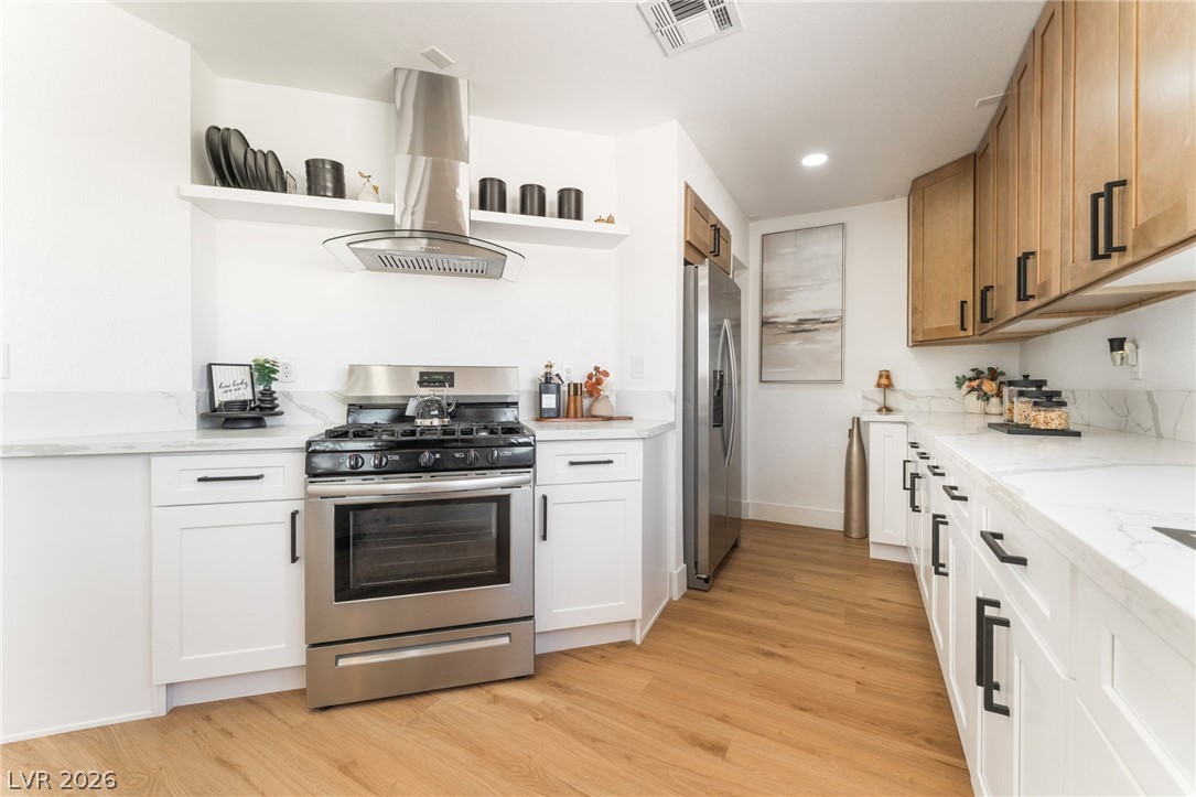 2396 Valley Drive Las Vegas NV 89108