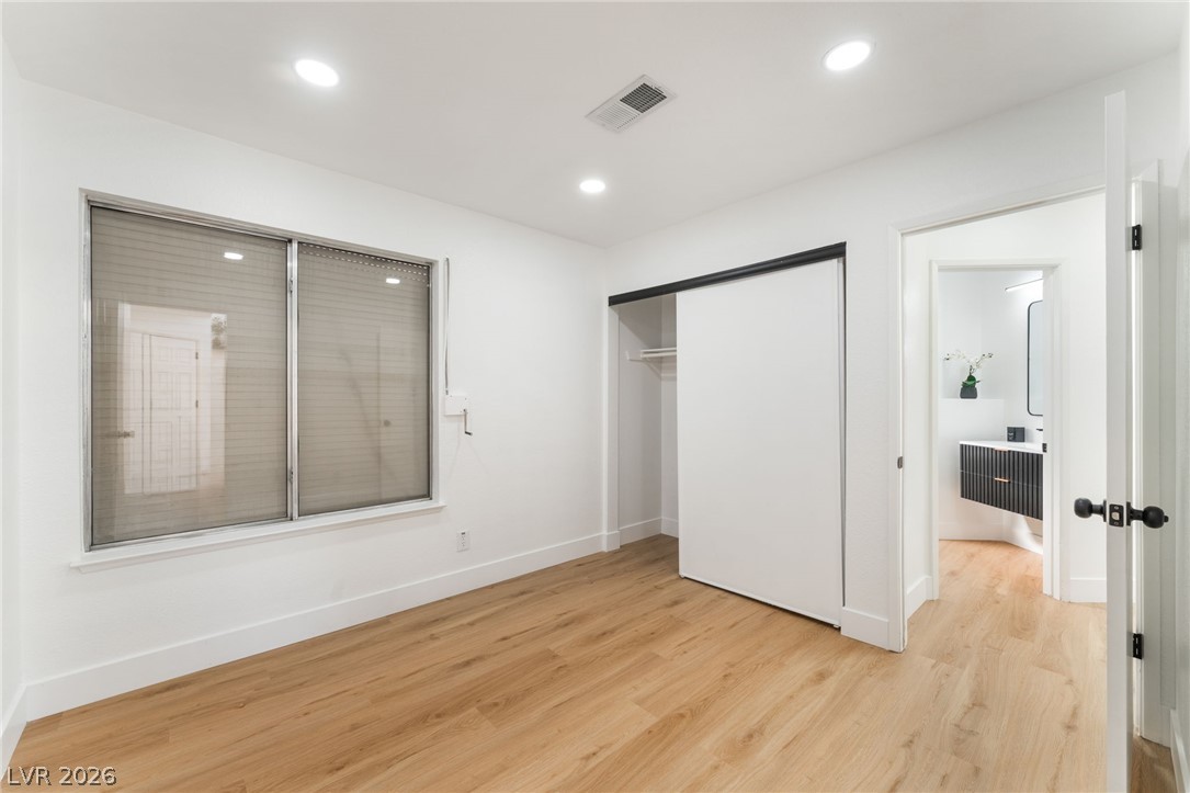 2396 Valley Drive Las Vegas NV 89108