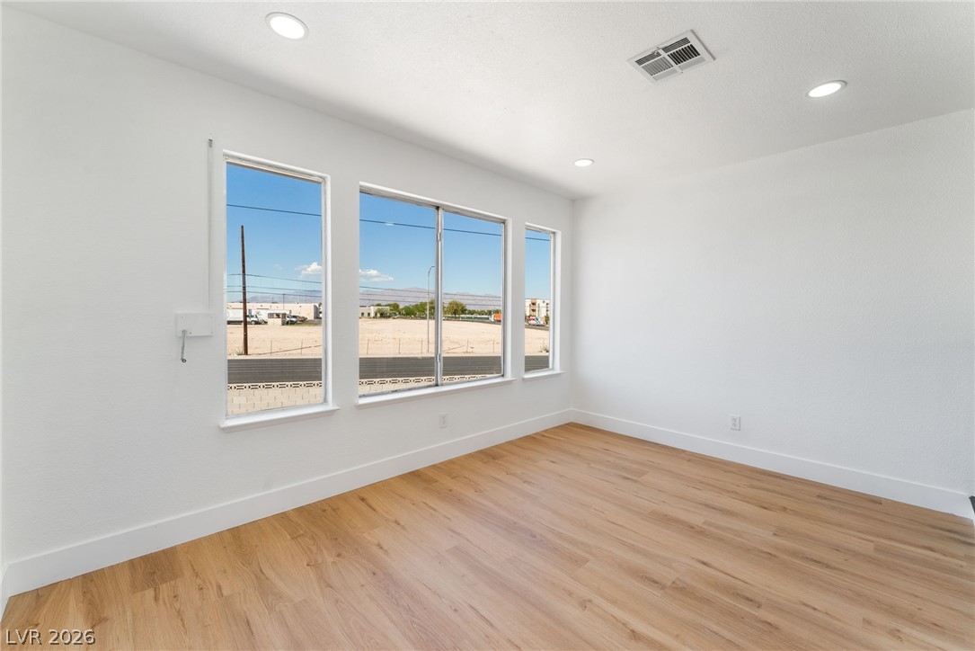2396 Valley Drive Las Vegas NV 89108