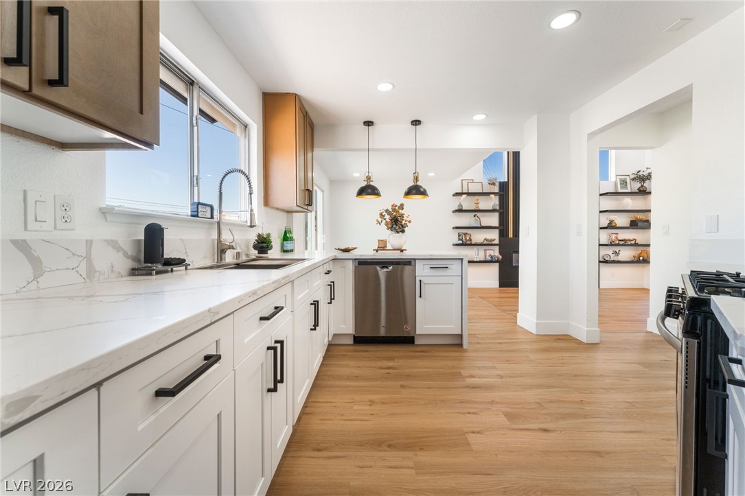 2396 Valley Drive Las Vegas NV 89108