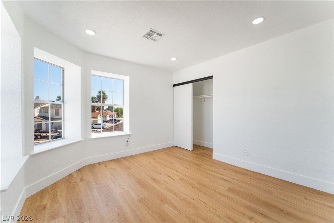 2396 Valley Drive Las Vegas NV 89108
