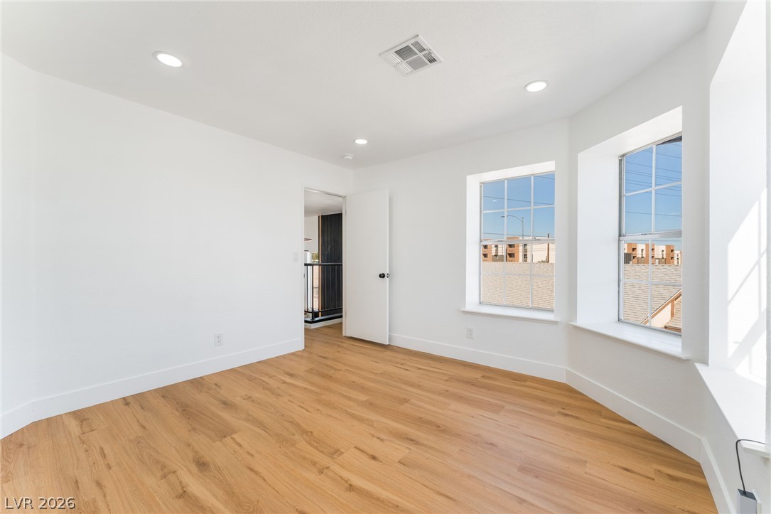 2396 Valley Drive Las Vegas NV 89108