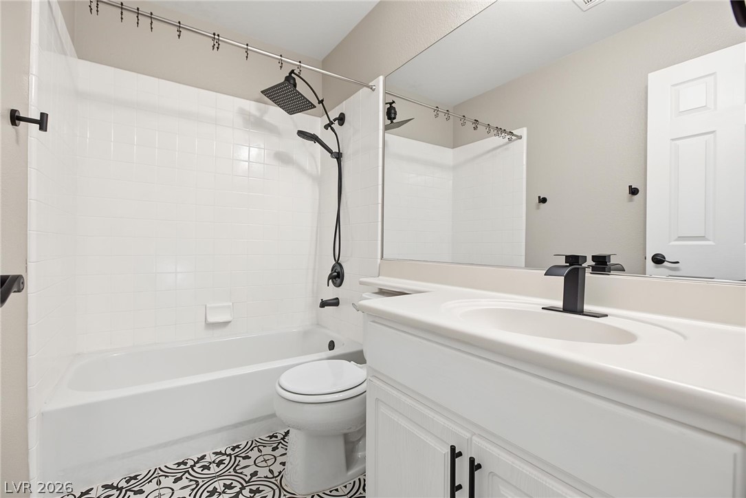 1619 Silver Falls Avenue Las Vegas NV 89123