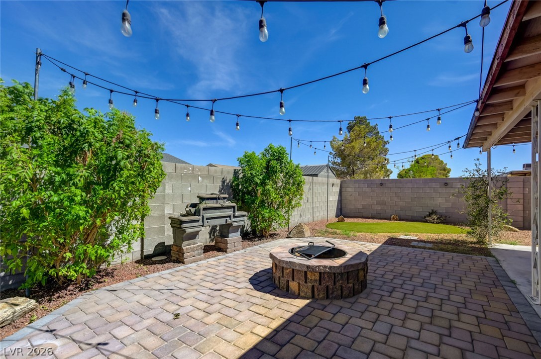 1209 Meadbrook Street Las Vegas NV 89110