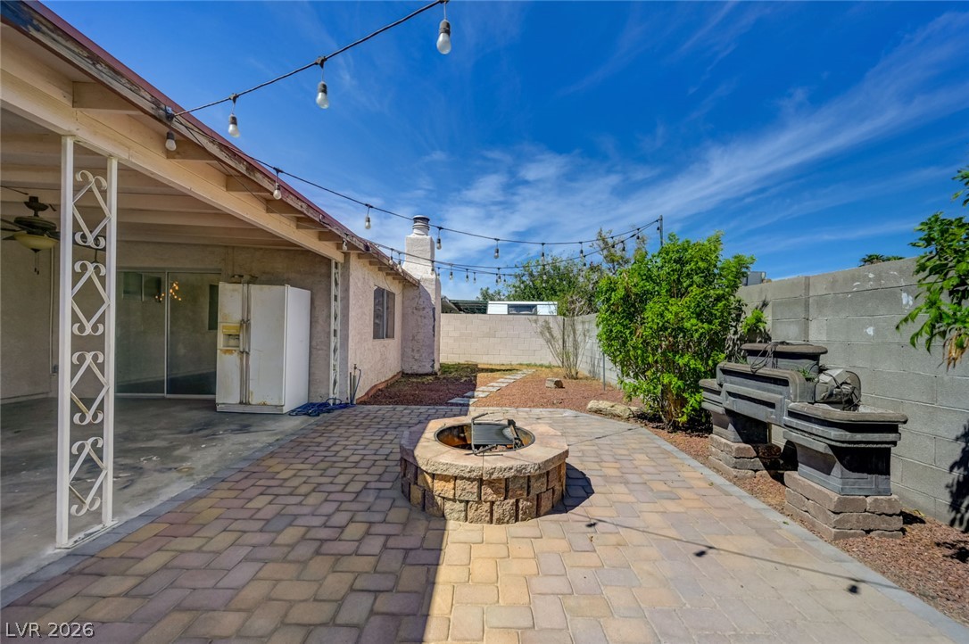 1209 Meadbrook Street Las Vegas NV 89110