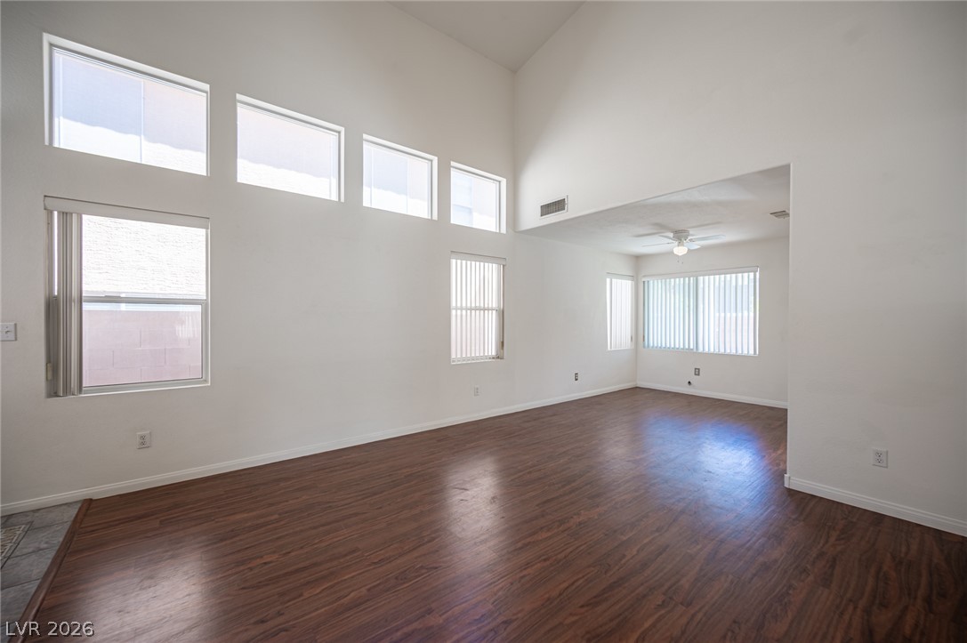10127 Yellow Canary Avenue Las Vegas NV 89117