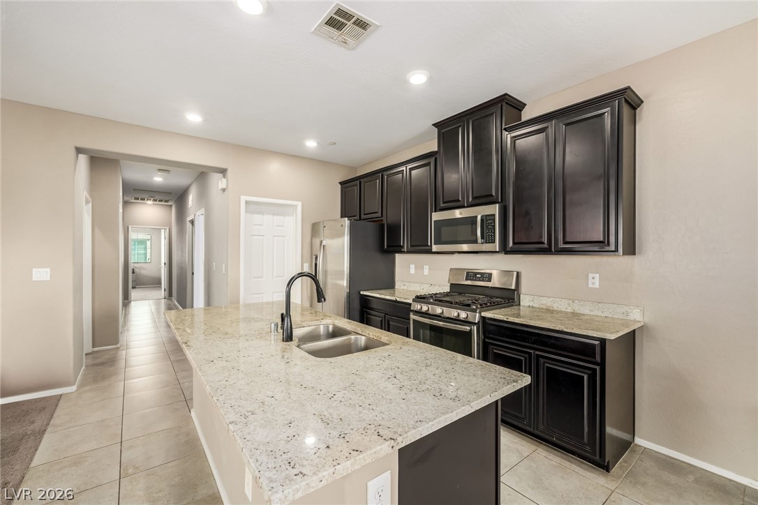 2715 Amazing Meadows Avenue 2181 North Las Vegas NV 89031