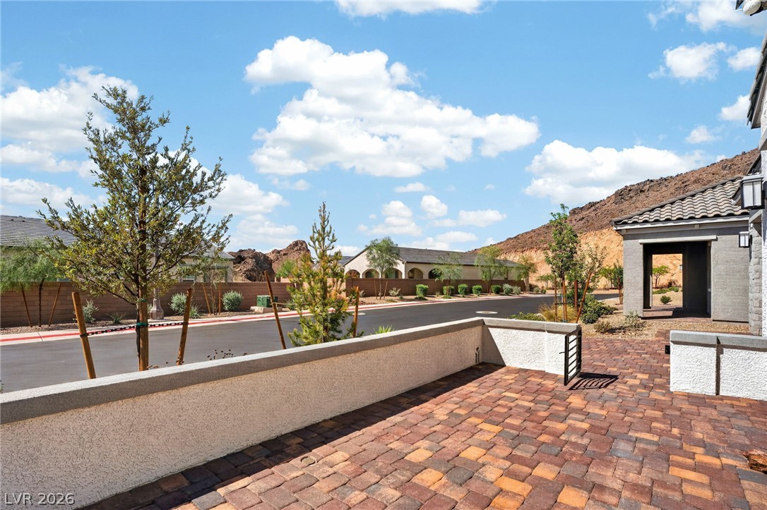 72 Navajo Bridge Lane Henderson NV 89011