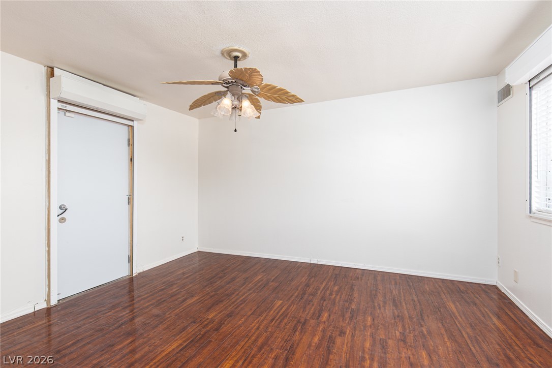 3525 Victory Avenue Las Vegas NV 89121