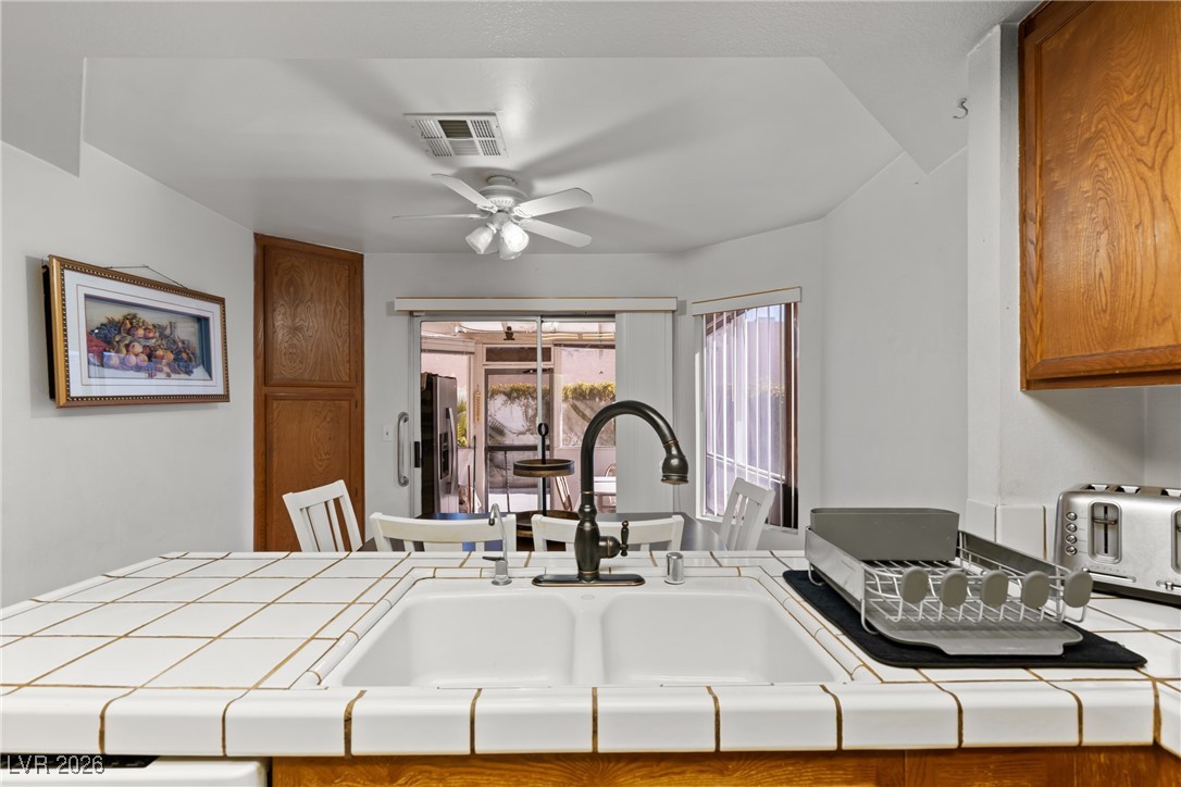 3212 Ivory Coast Drive Las Vegas NV 89117
